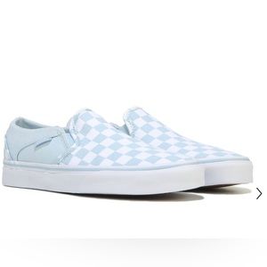 WHITE & BLUE CHECKERED CONVERSE